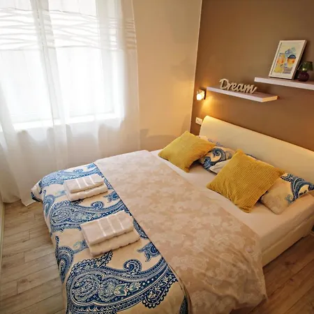 Cozy Dreams Apartment